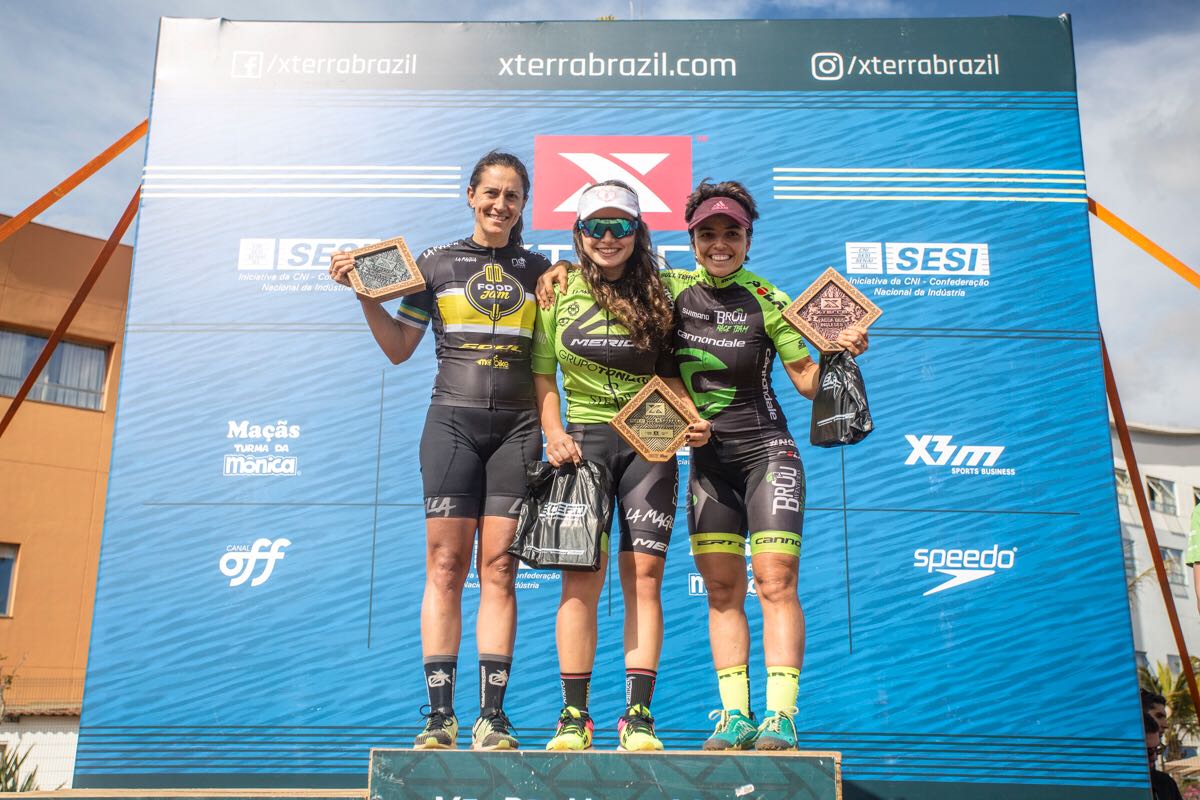 xterra_ingleses_SofiaSubtil_Podio_ThiagoLemos